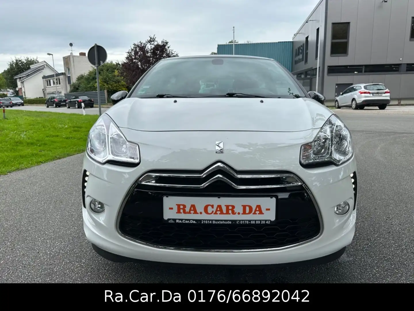 Citroen DS3 PDC Sitzheizung Weiß - 1