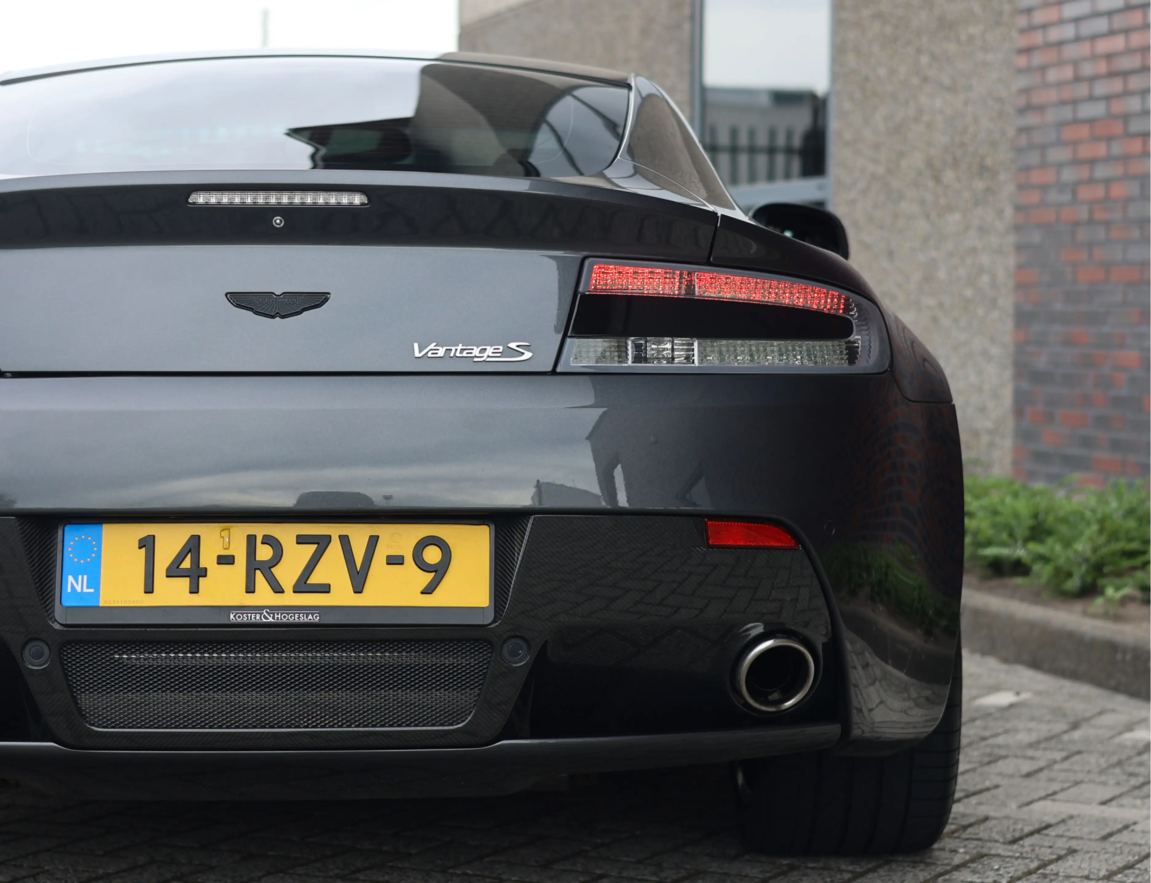Aston Martin Vantage V8 S 4.7 V8 Sportshift — photo 13