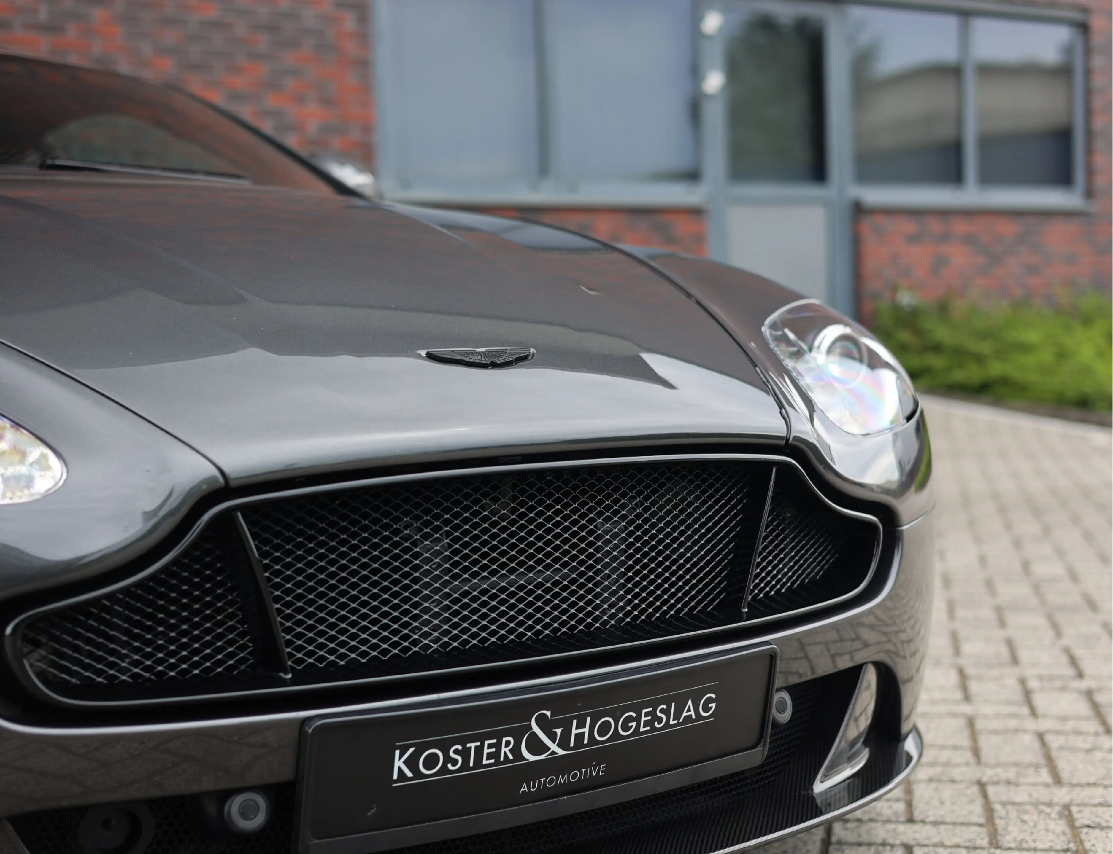 Aston Martin Vantage V8 S 4.7 V8 Sportshift — photo 9