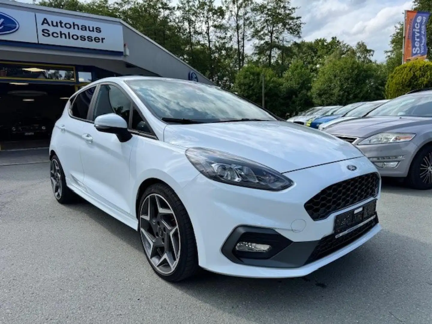 Ford Fiesta ST Leder-Exclusiv-Paket, Winterpaket, Recarositze Weiß - 1