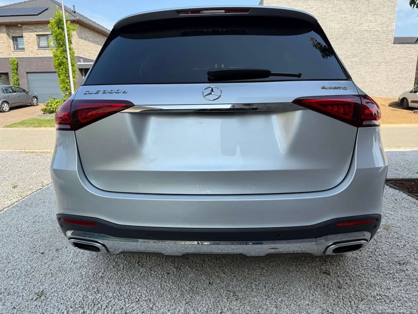 Mercedes-Benz GLE 300 Mercedes-Benz GLE d 4MATIC - 2