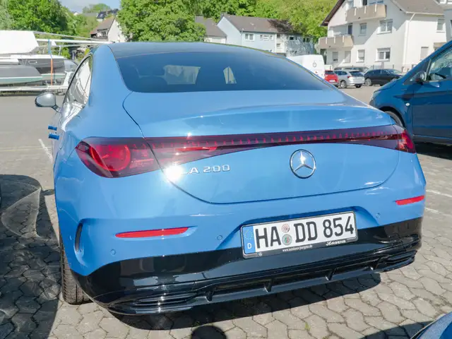 Mercedes-Benz Cla view 6