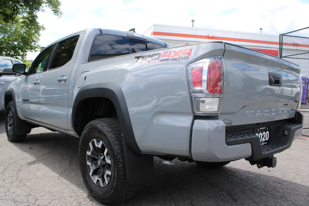 Toyota Tacoma photo Toyota Tacoma