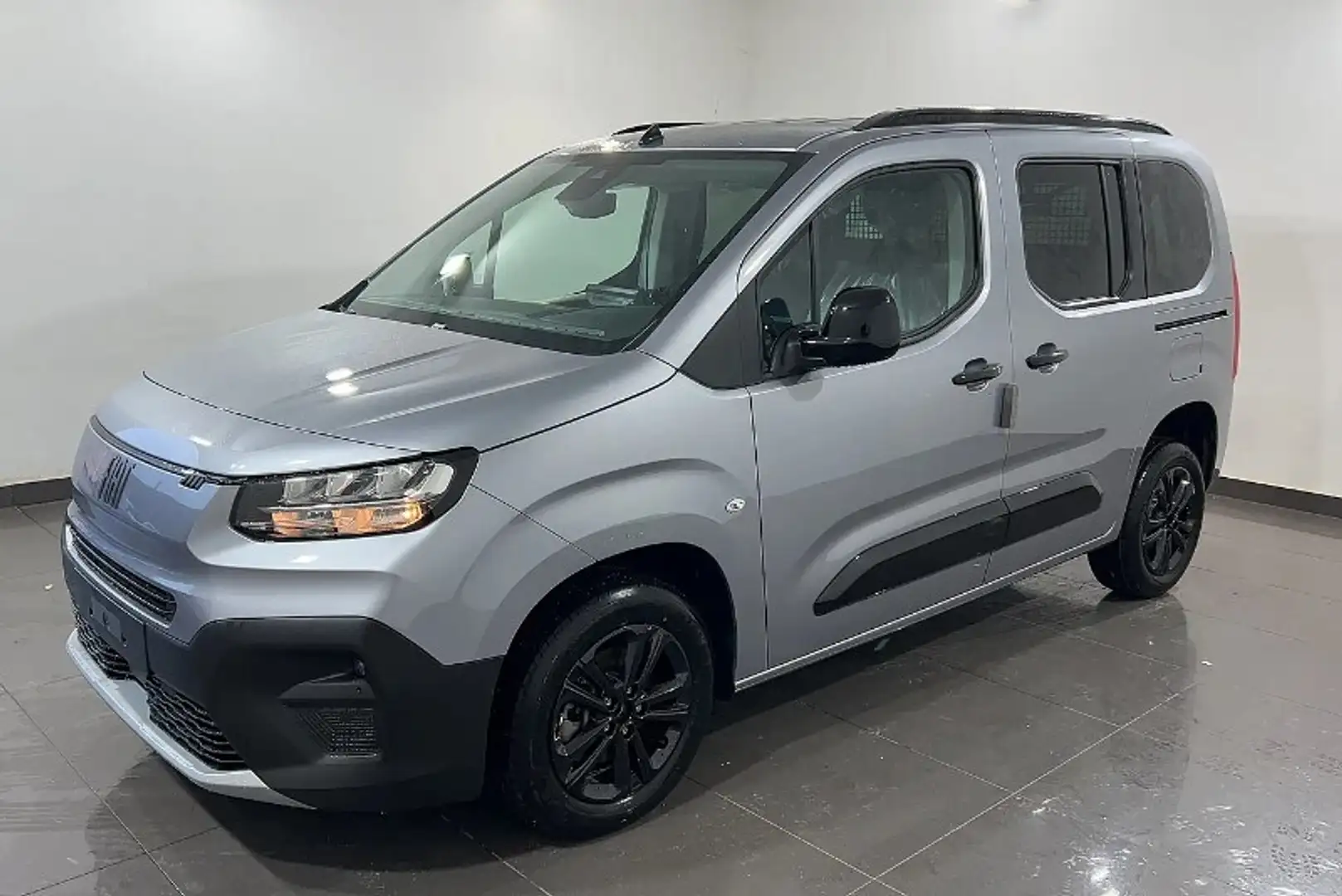 Fiat Doblo Doblò 1.5 BlueHdi 130CV Combi N1 Grigio - 1
