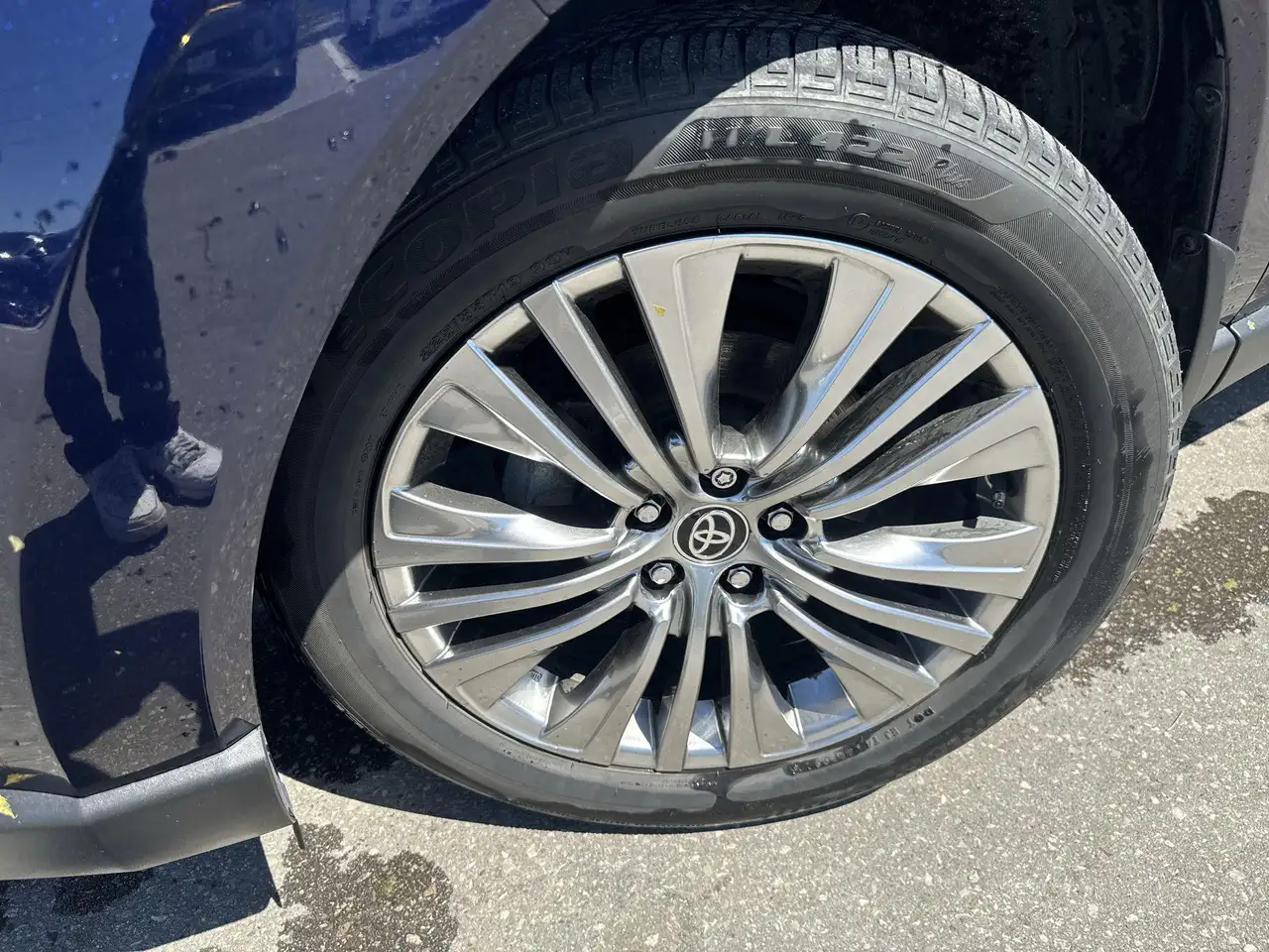 Toyota Venza снимка Toyota Venza