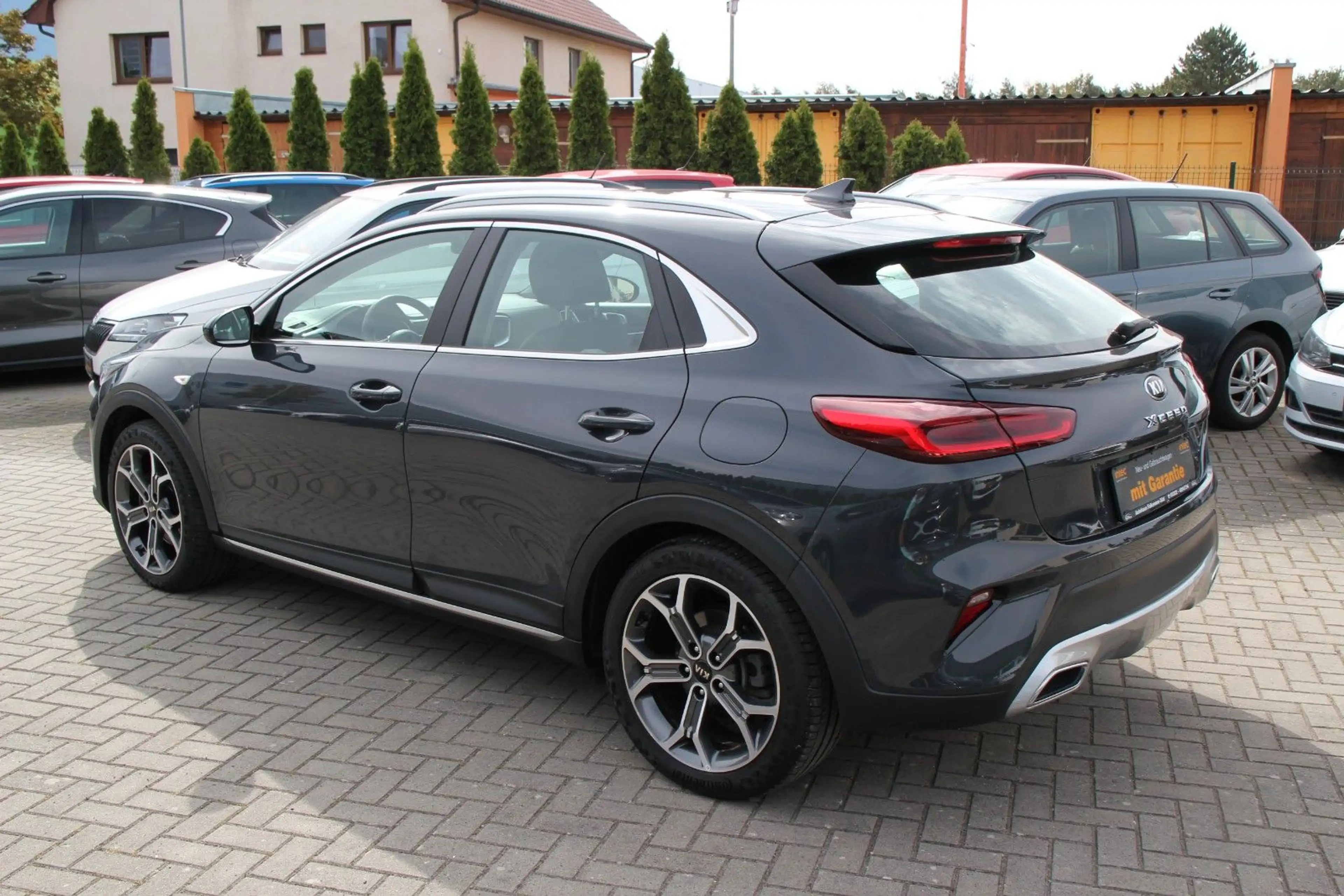 Kia XCeed Vision KLIMAAUT+SHZ+LKRHZ+8XALU+NAVI+DAB — photo 9