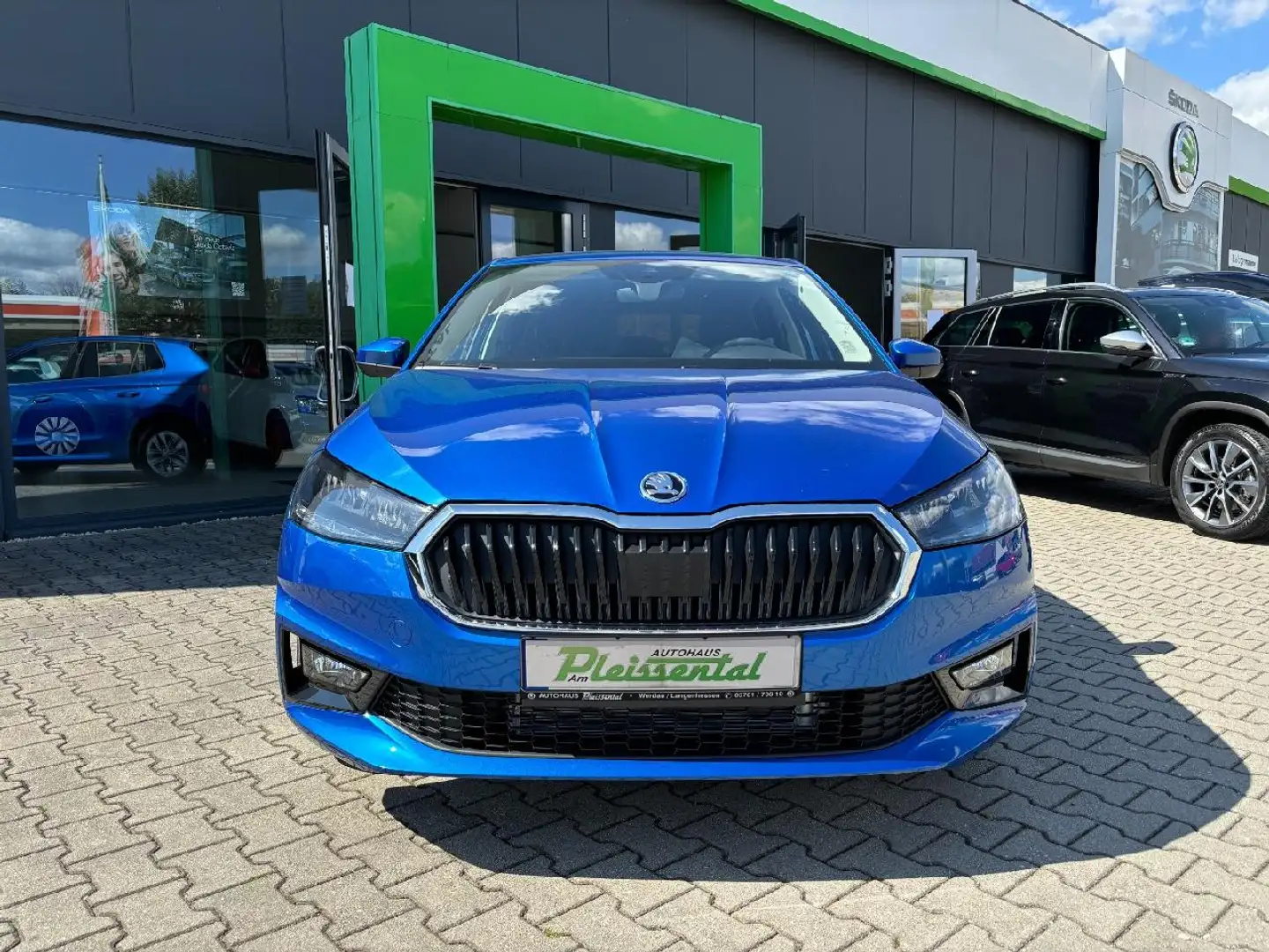 Skoda Fabia Fabia 1.0 TSI Selection DSG *SZH*ALU*LED*PDC Blau - 2