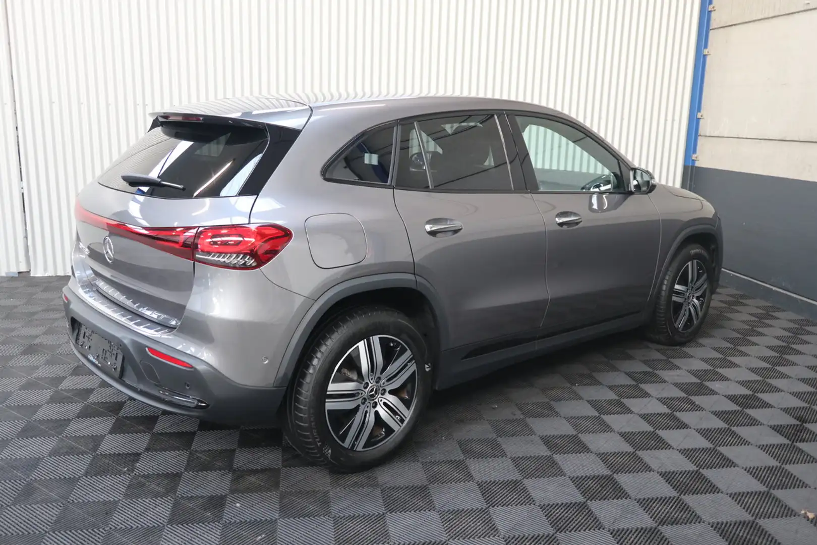 Mercedes-Benz EQA 250 250+ Progressive Night Pack Camera 360 ACC Keyless Gris - 2