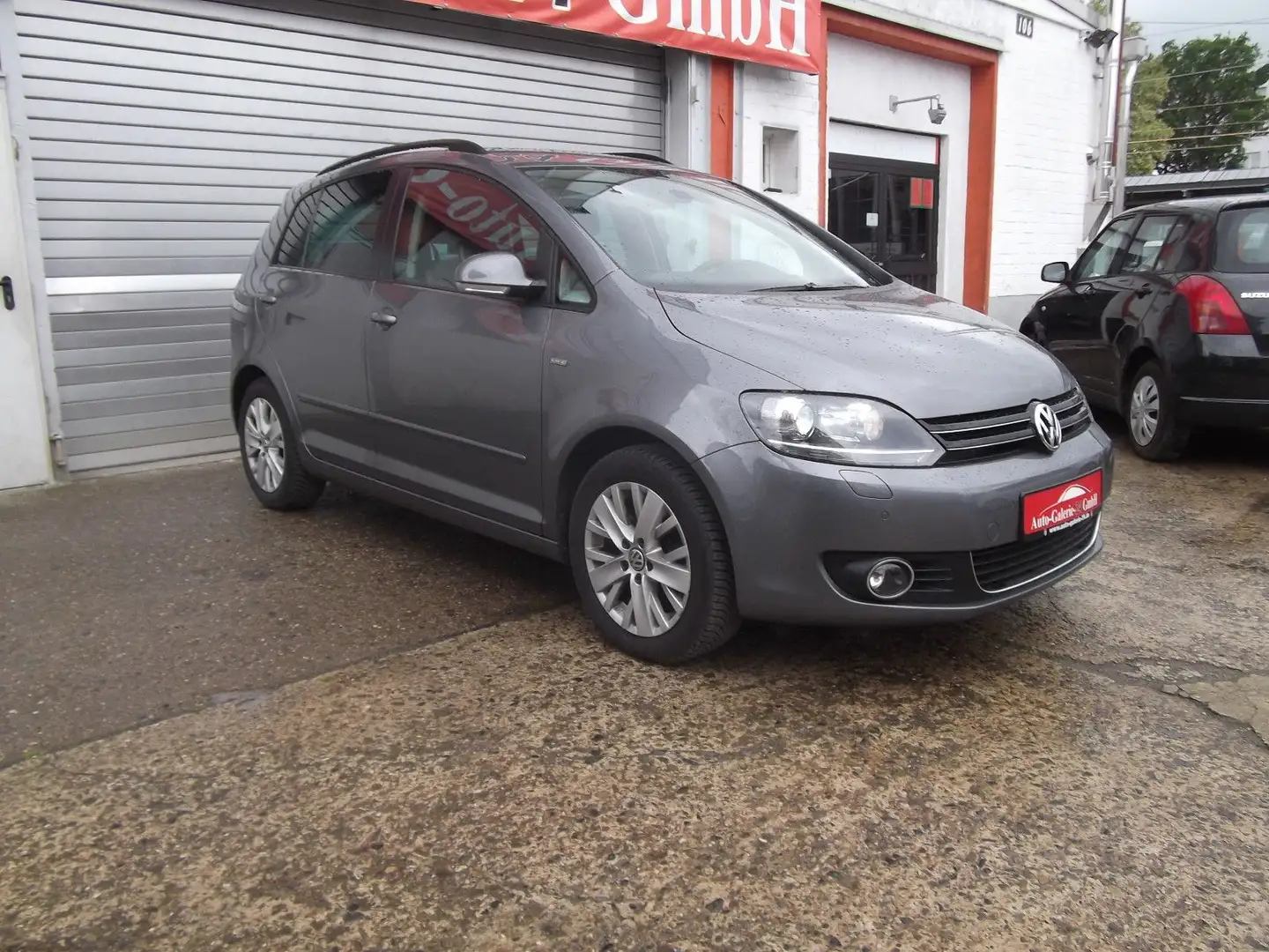 Volkswagen Golf Plus VI Life Automatik, Navi, Sitzheizung Gris - 2