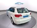 Audi A3 1.6TDI Attraction Weiß - thumbnail 4