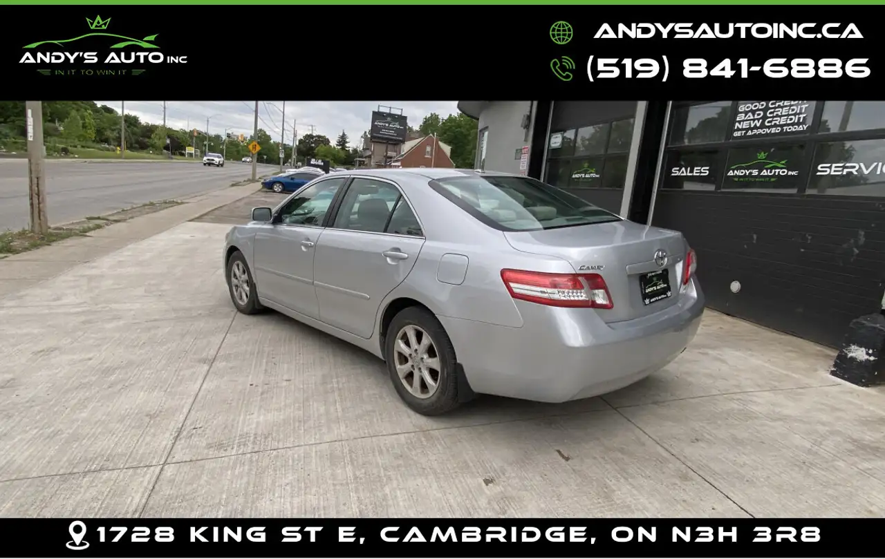Toyota Camry fotografie Toyota Camry