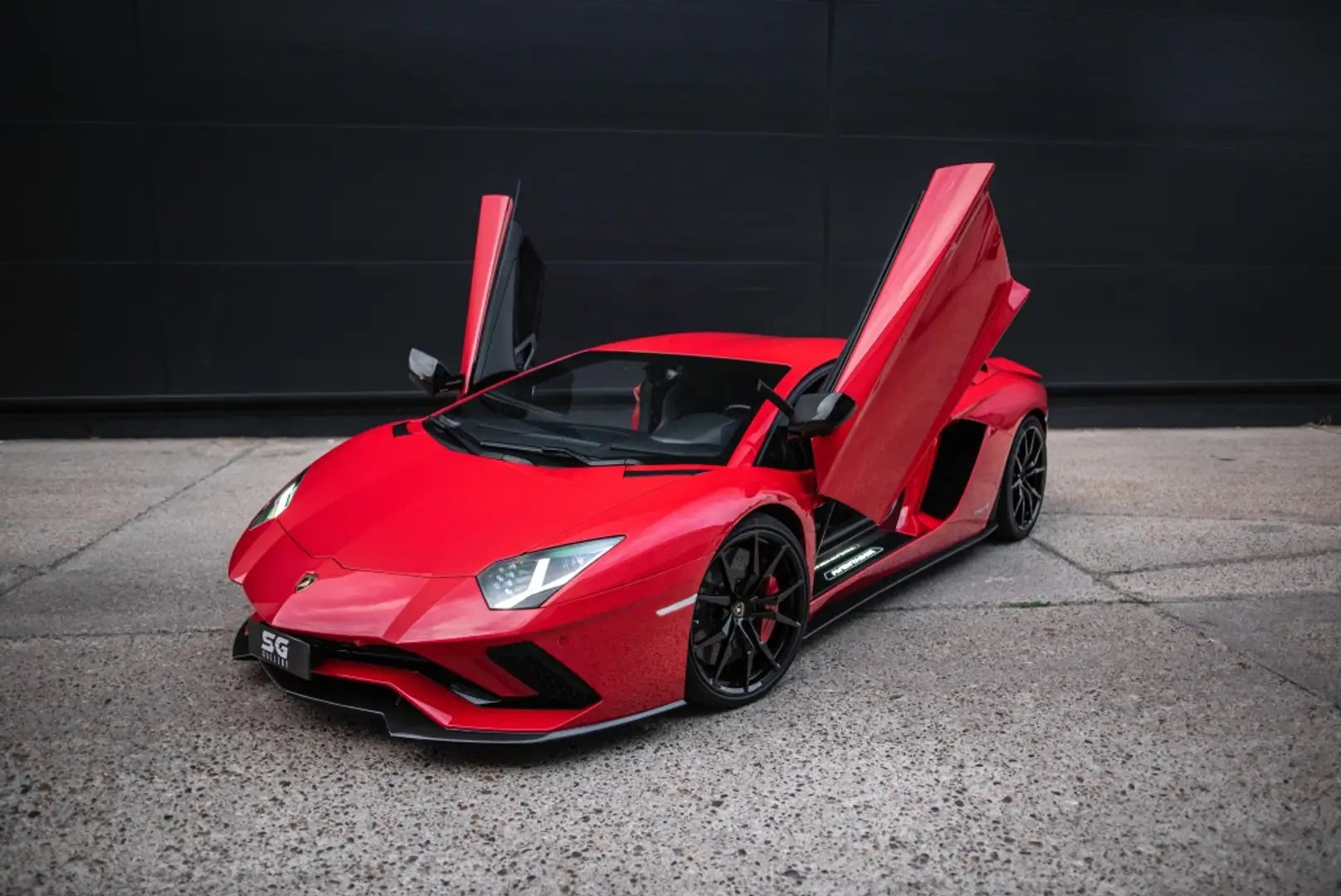 Lamborghini Aventador LP740-4 S Rojo - 1