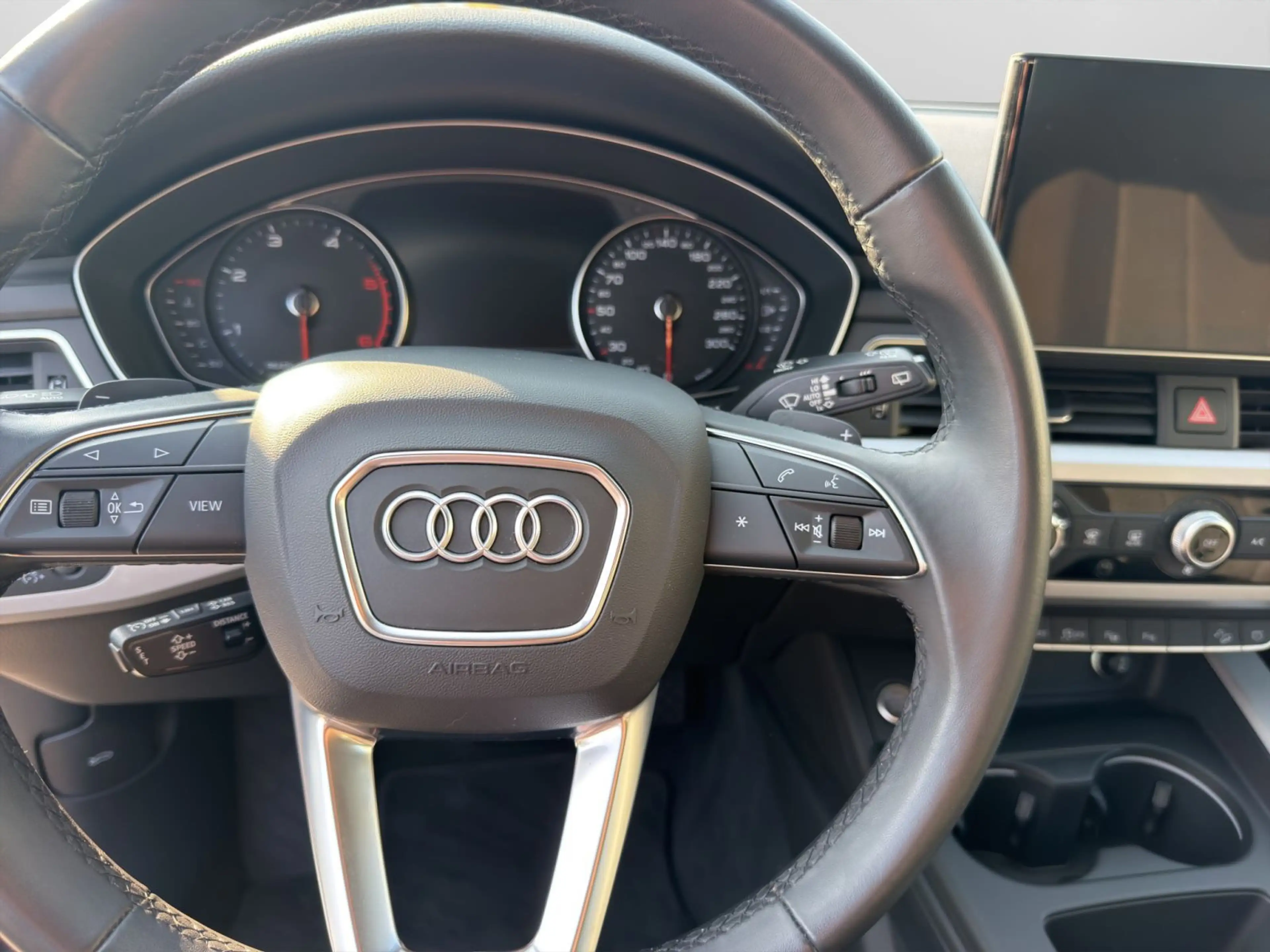 Audi A4 allroad 40 TDI qu. S-tronic *LED*Navi* — photo 11