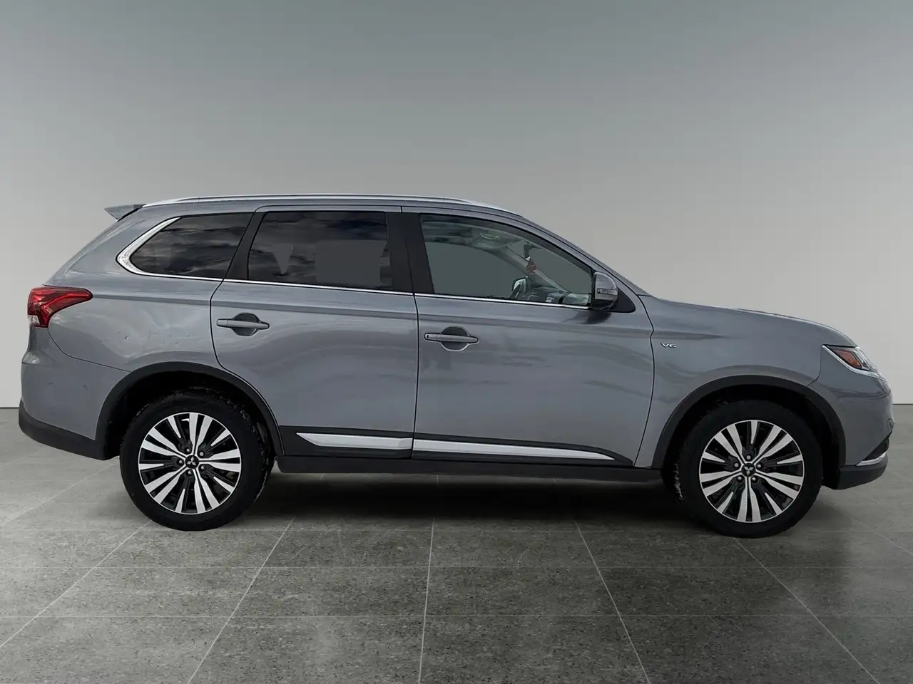 Mitsubishi Outlander снимка Mitsubishi Outlander
