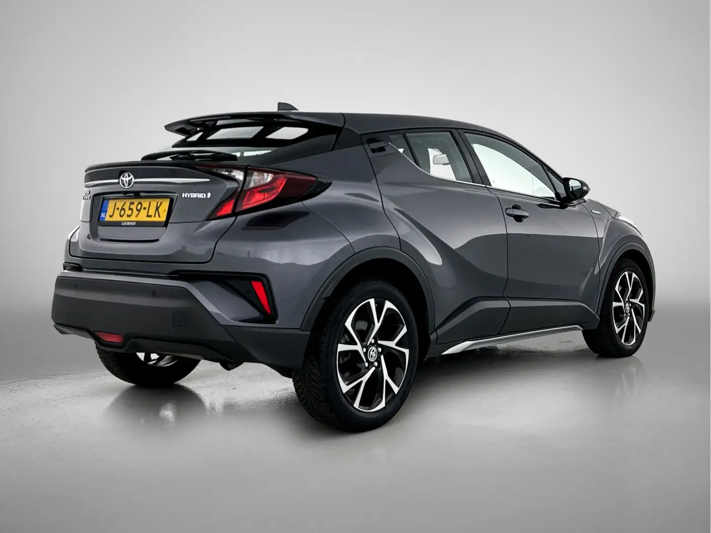 Toyota C-HR 1.8 Hybrid Dynamic | Navigatie | Parkeersensoren | Grigio - 2