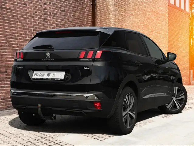 Peugeot 3008 view 4