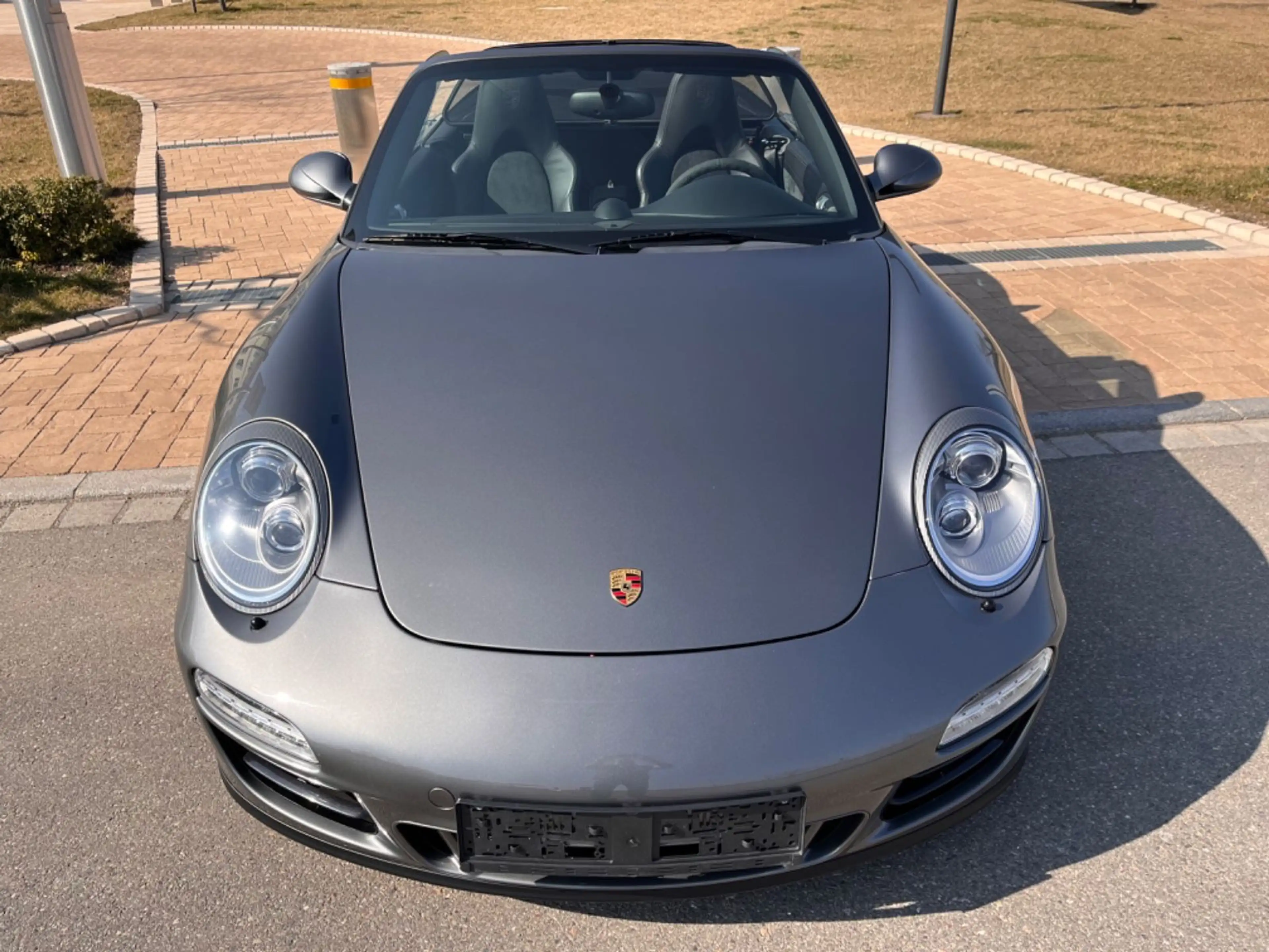 Porsche 997 911 GTS Cabrio PDK NAVI Zentralverschluss — photo 11