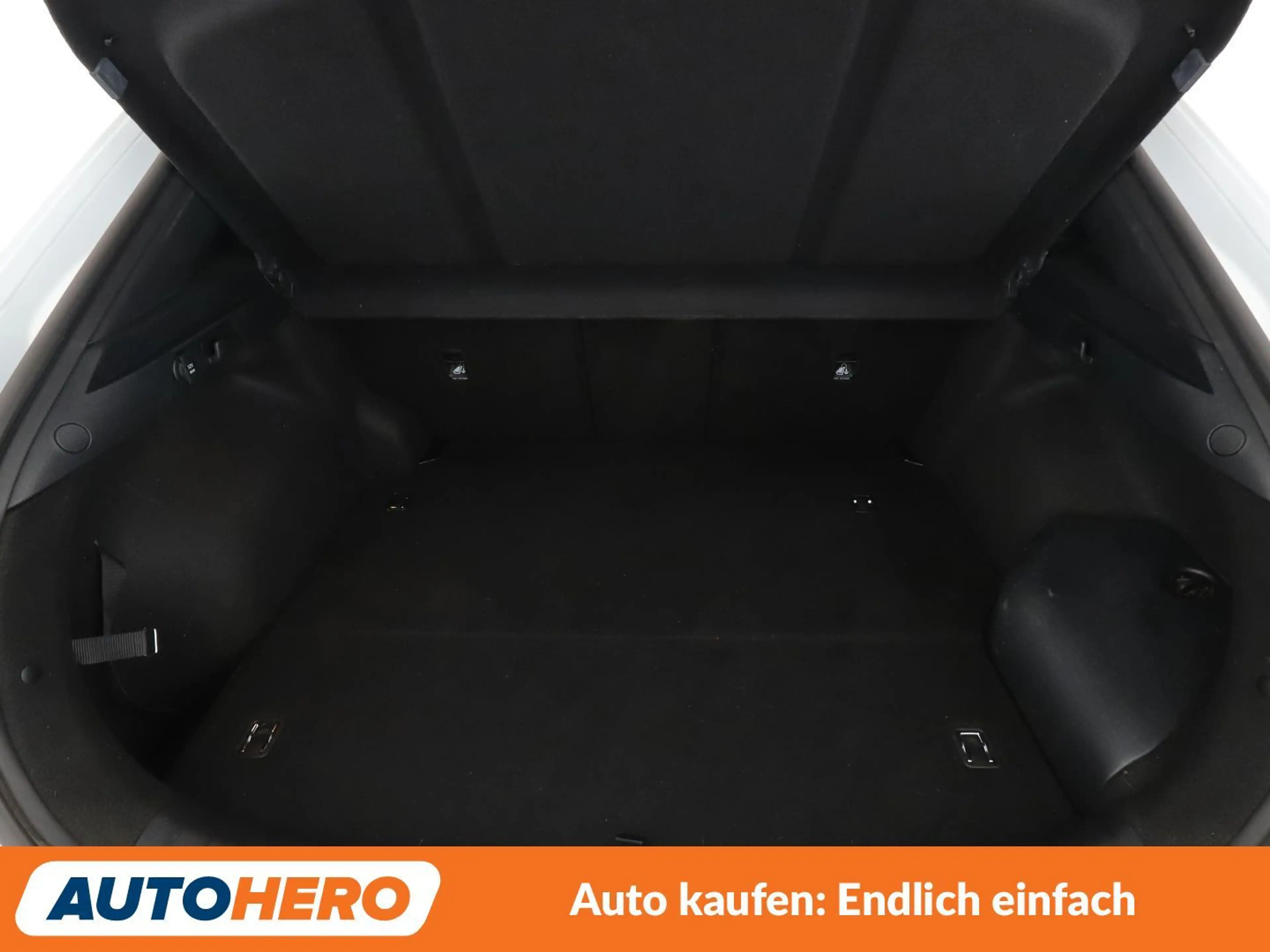 Kia XCeed 1.6 Plug-in Hybrid Platinum Edition Aut.*NAVI*CAM* — photo 17