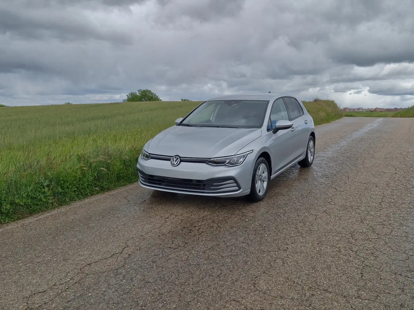 Volkswagen Golf 2.0TDI Life 85kW - 1