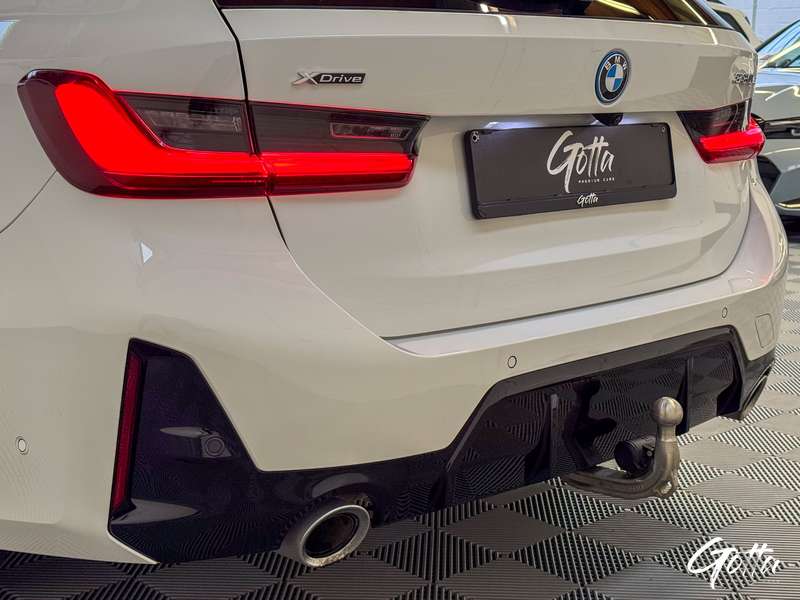 Photo du véhicule BMW 330