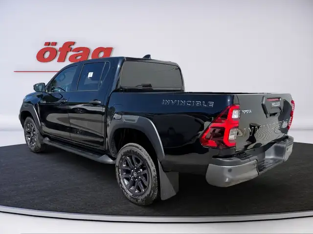 Toyota Hilux DK Invincible 4WD 2.8 D-4D MHEV Aut. Ansicht 4