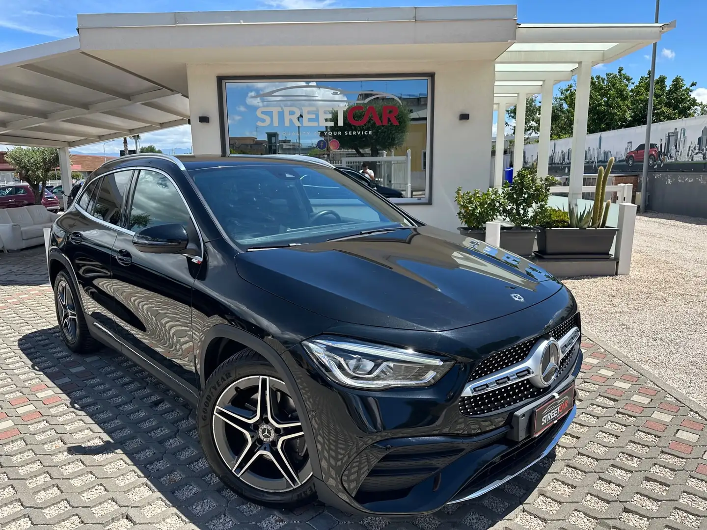 Mercedes-Benz GLA 200 GLA 200 d Automatic 4Matic Premium Noir - 1