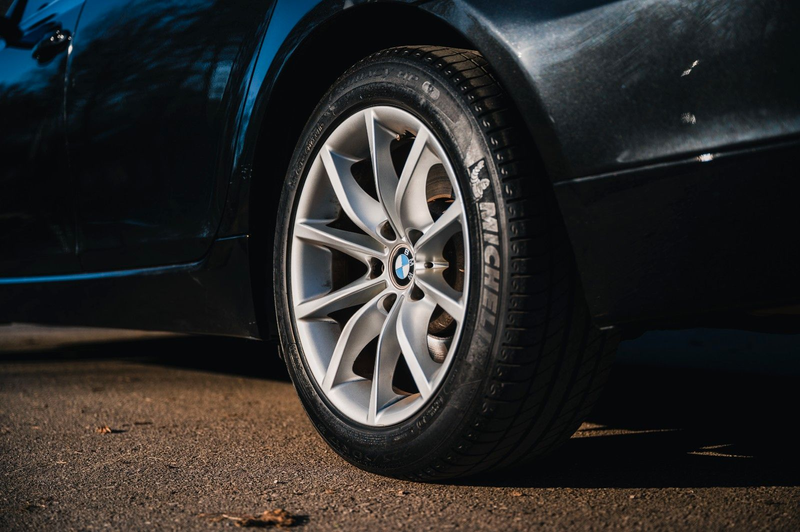 BMW 550 i  1. Hand, Manual, BMW Scheckheftgepflegt — photo 11