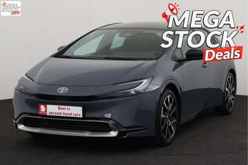 2.0i PHEV CVT + GPS + CAMERA + PDC + CRUISE (ACC)