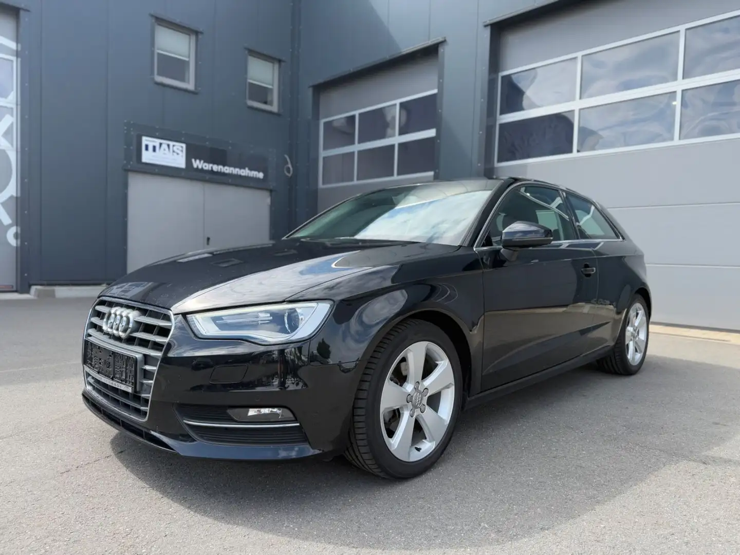 Audi A3 1.4TFSI ambition,Xenon,Navi,Sitzhz,Tempomat Schwarz - 2