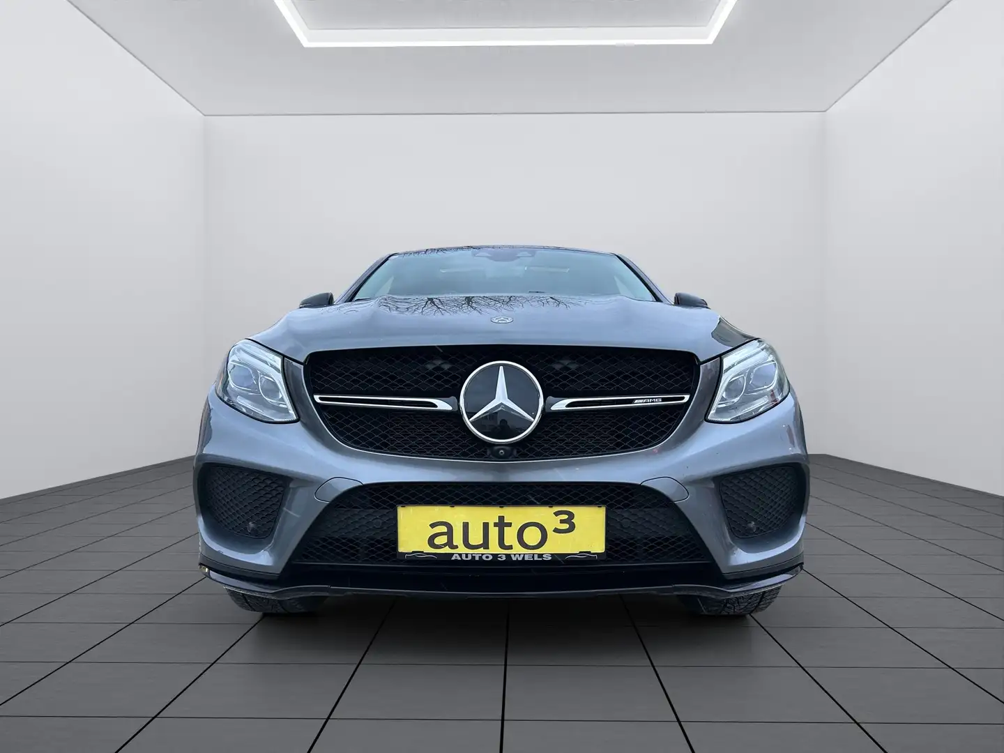 Mercedes-Benz GLE 43 AMG GLE 43 AMG 4Matic Grau - 2