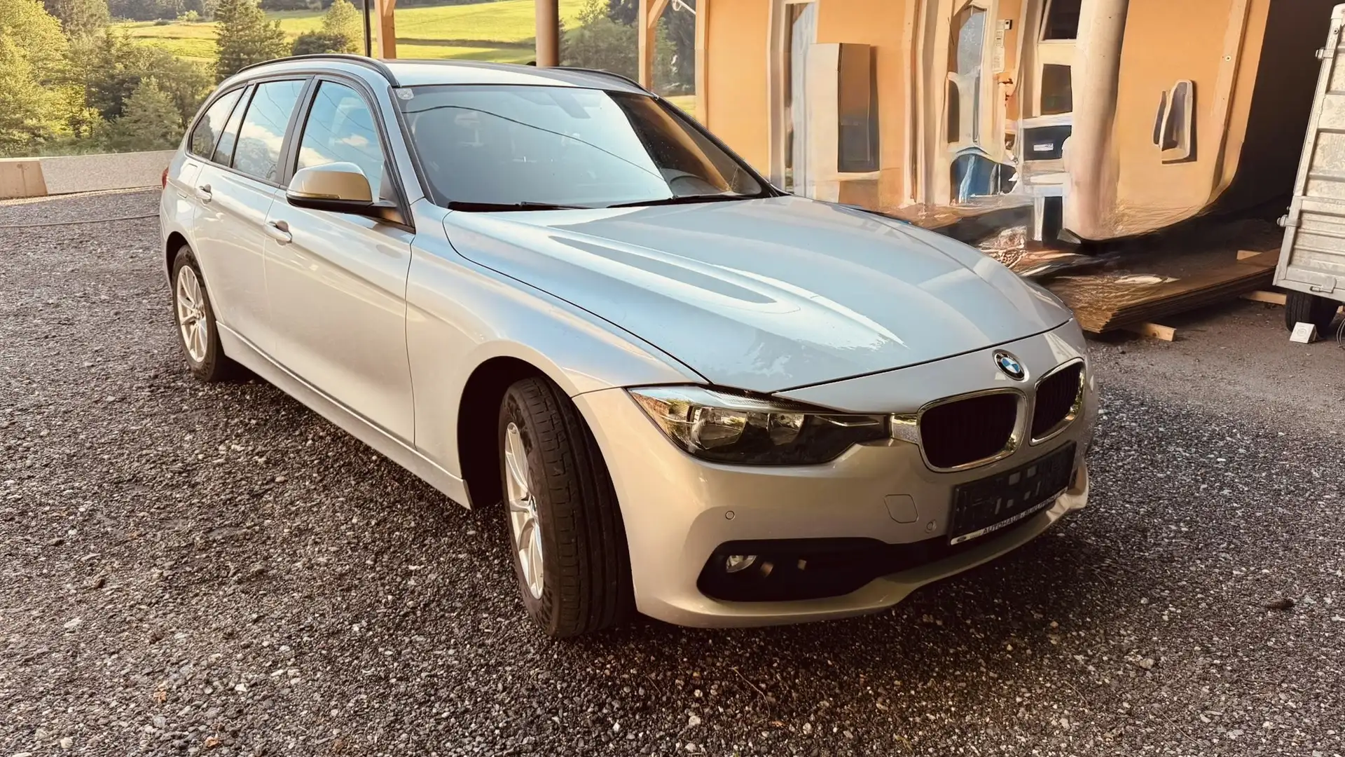 BMW 320 320d xDrive Touring Aut. - 2