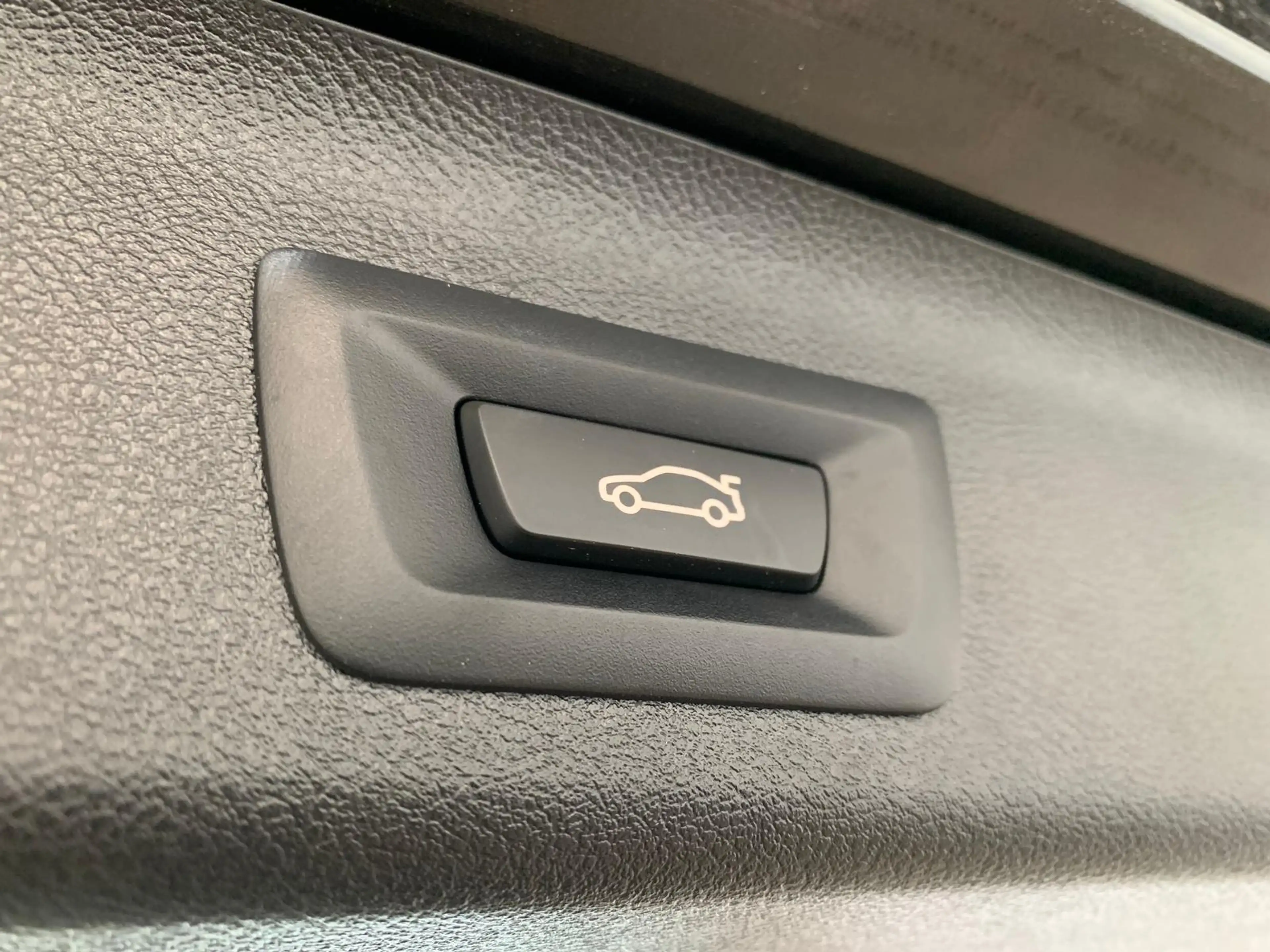 BMW 520 i Cockpit Prof Vollleder Navi LED Kamera — photo 7