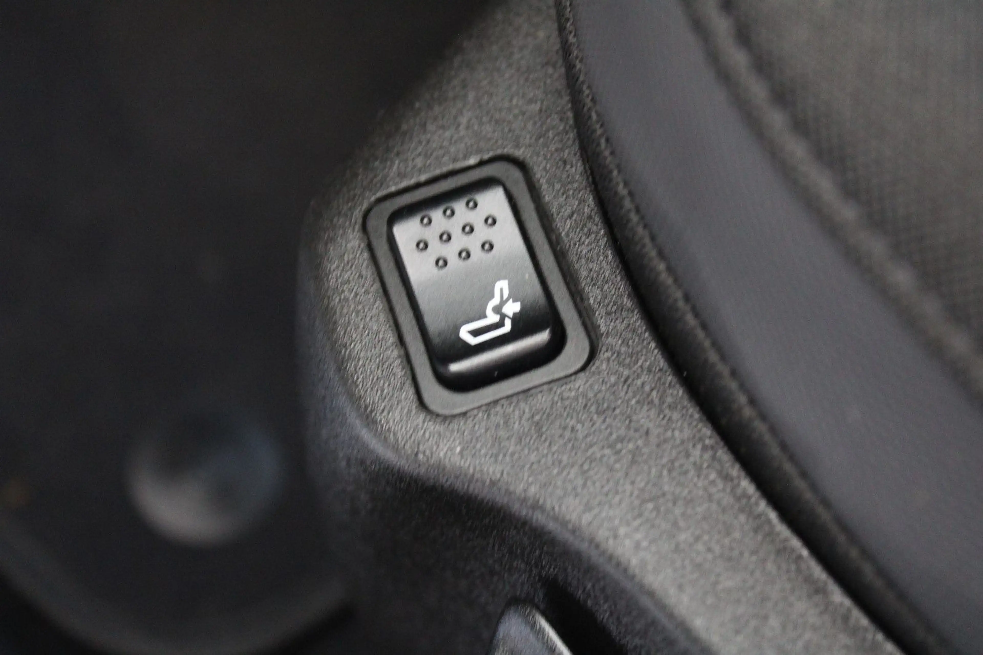 Jeep Renegade Limited *Tüv&Inspektion Neu*Navi* — photo 7