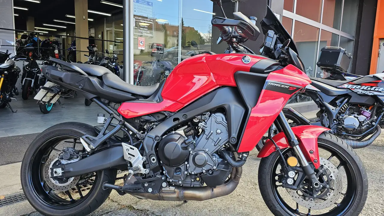 Yamaha Tracer 9