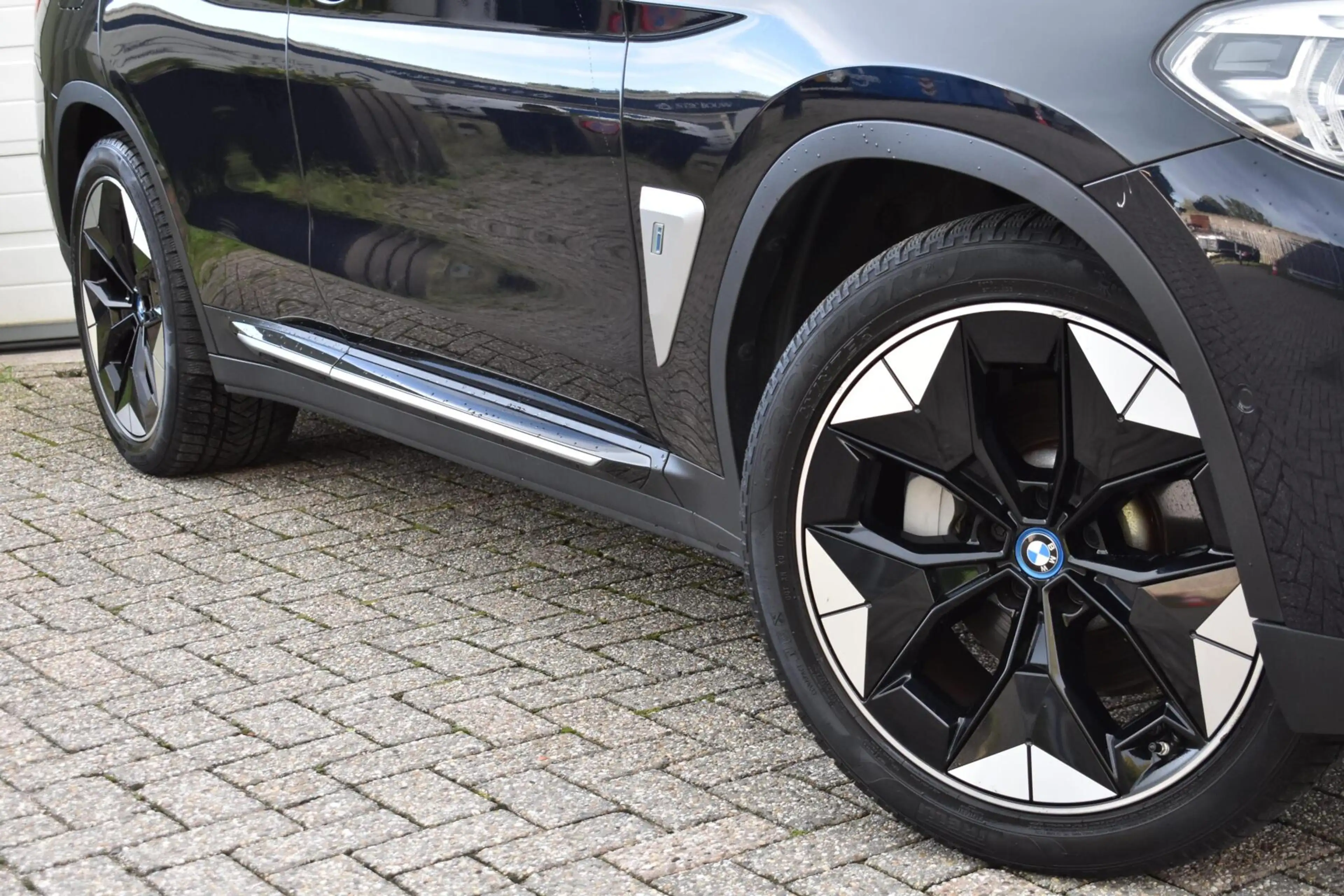 BMW iX3 High Executive 80 kWh | Pano | Leder | Head UP | — photo 7