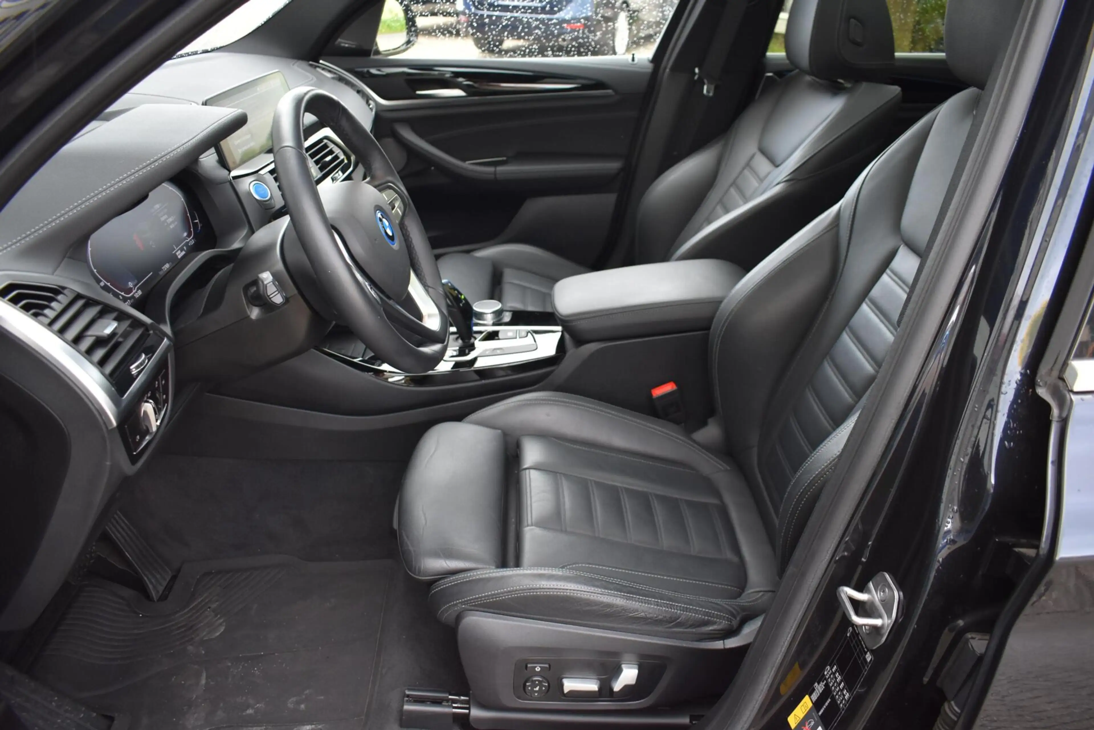 BMW iX3 High Executive 80 kWh | Pano | Leder | Head UP | — photo 10