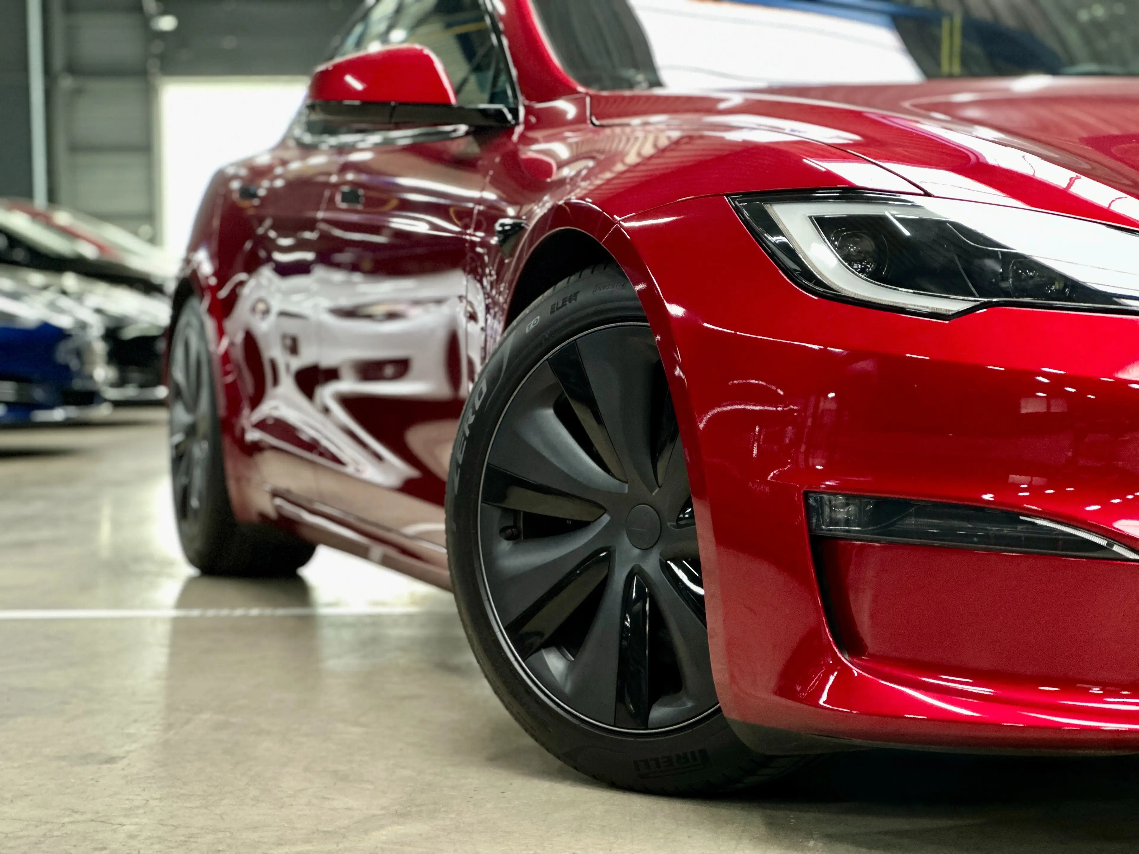 Tesla Model S DUAL MOTOR - ENHANCED AUTOPILOT - BRANDNEW — photo 3