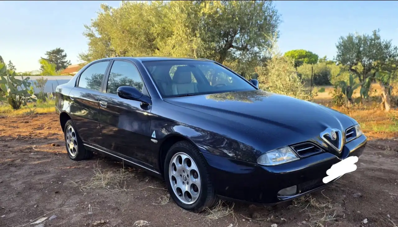 Alfa Romeo 166 2.5 V6 24v Distinctive, foto 6