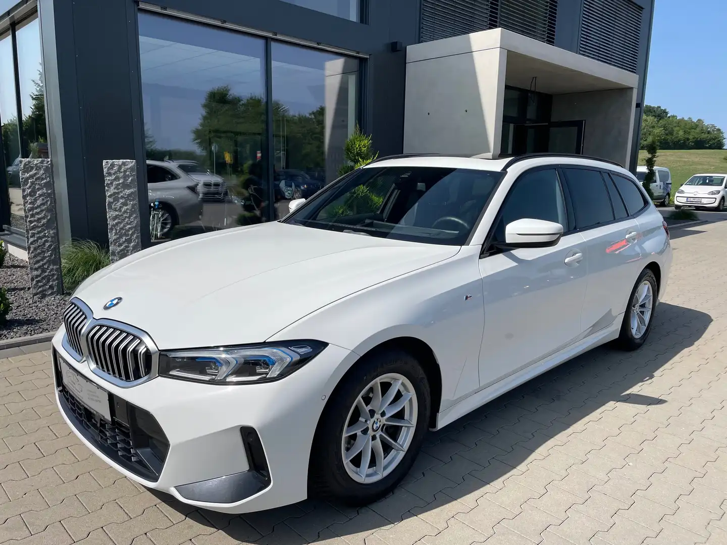 BMW 318 d Aut. Touring M Sport/Panorama/Head-Up/HiFi Blanc - 1
