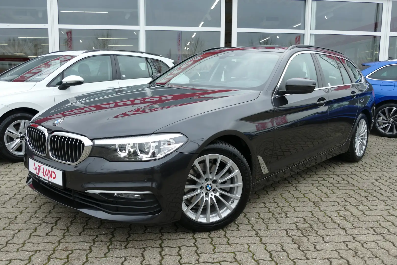 BMW 520 520d Aut. LED Navi Head-Up Virtual Cockpit PDC Grau - 2
