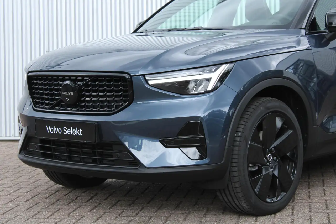 Volvo XC40 2026