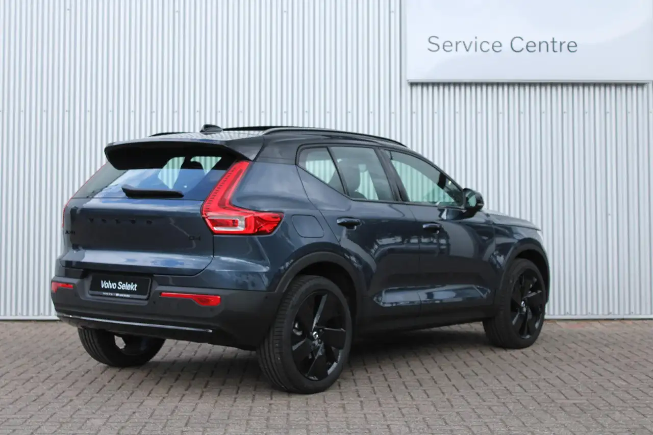 Volvo XC40 2026 — фото 7