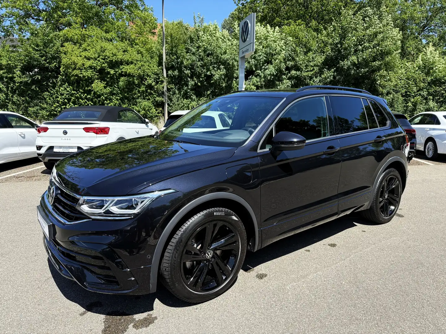 Volkswagen Tiguan R-Line eHybrid DSG Matrix AHK Navi Pro Easy Open Schwarz - 1