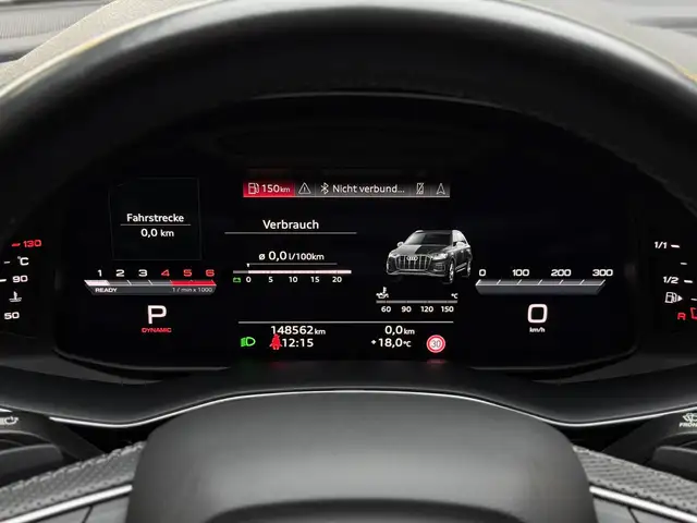 Audi Q7 view 15