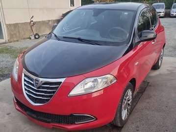 Ypsilon 0.9 TwinAir Platinum