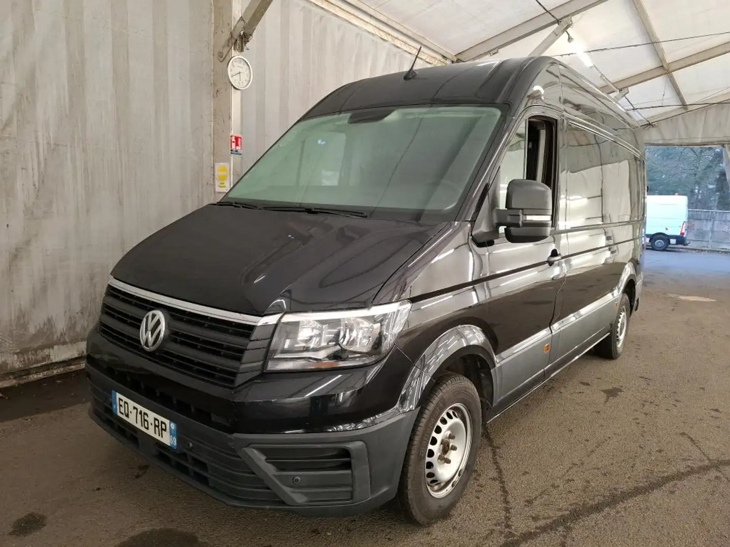 Volkswagen Crafter VOLKSWAGEN Industrial  Manual de 4 Puertas Noir - 1