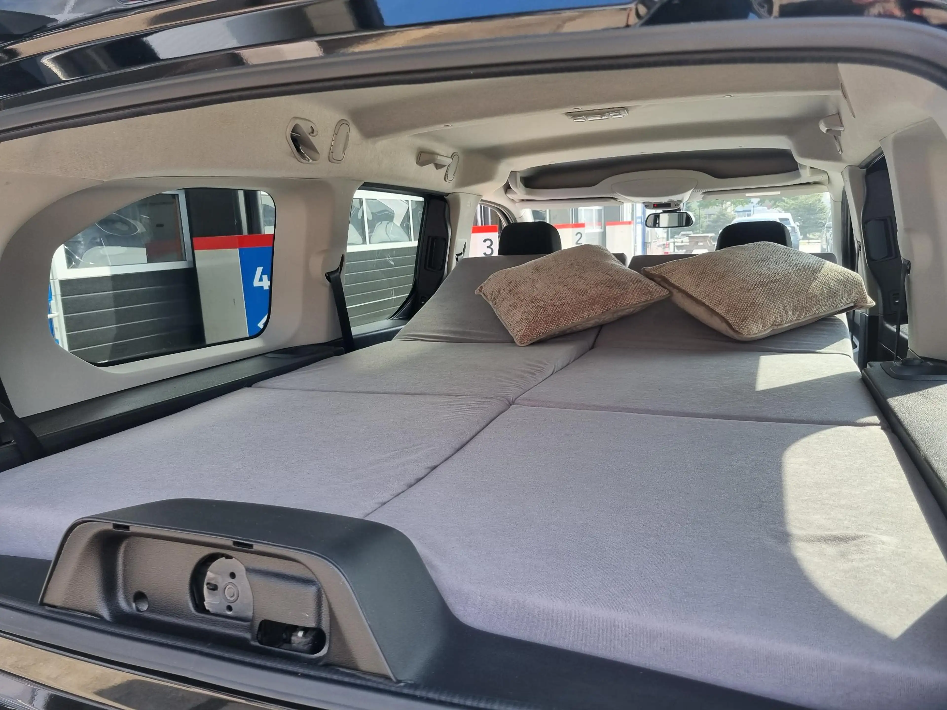 Opel Combo Tour 1.2 Turbo L2H1 Edition MINICAMPER — photo 11