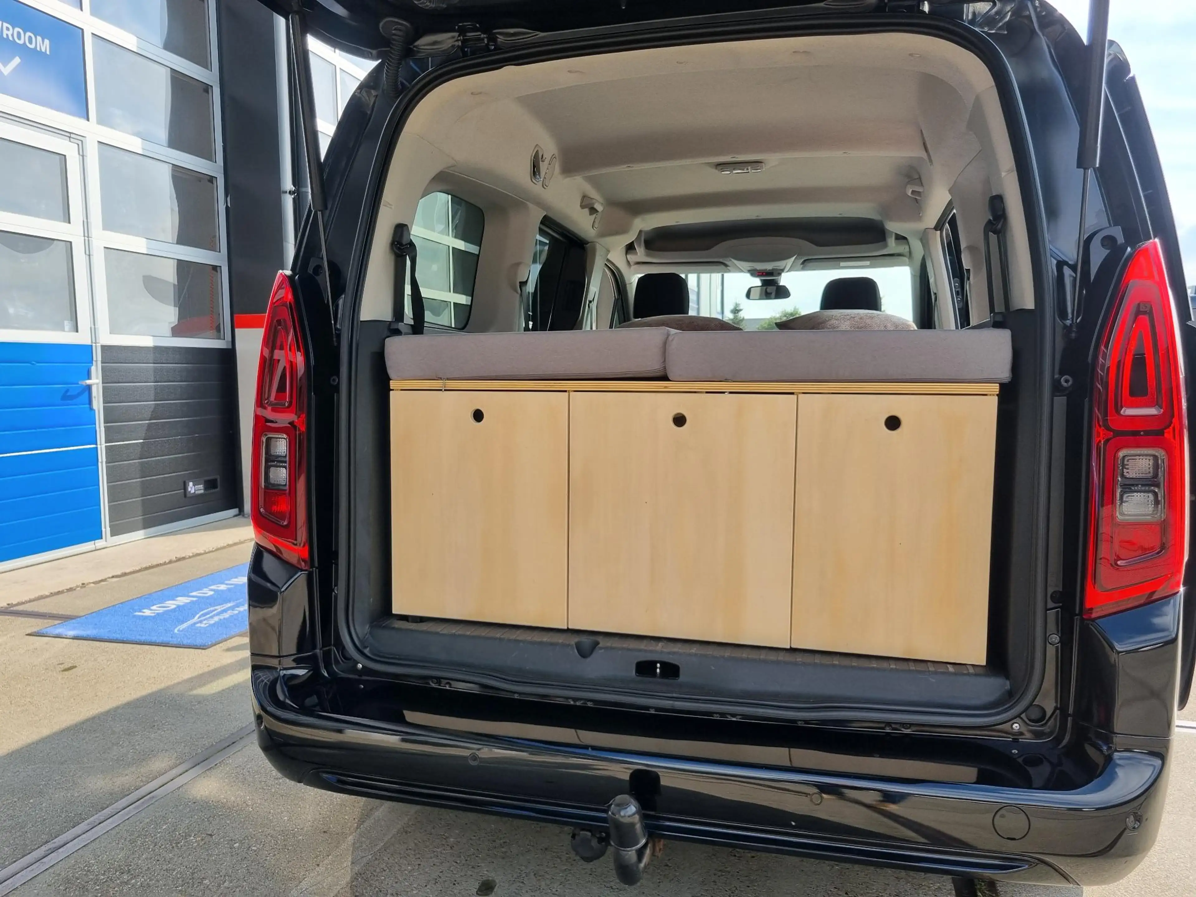 Opel Combo Tour 1.2 Turbo L2H1 Edition MINICAMPER — photo 15