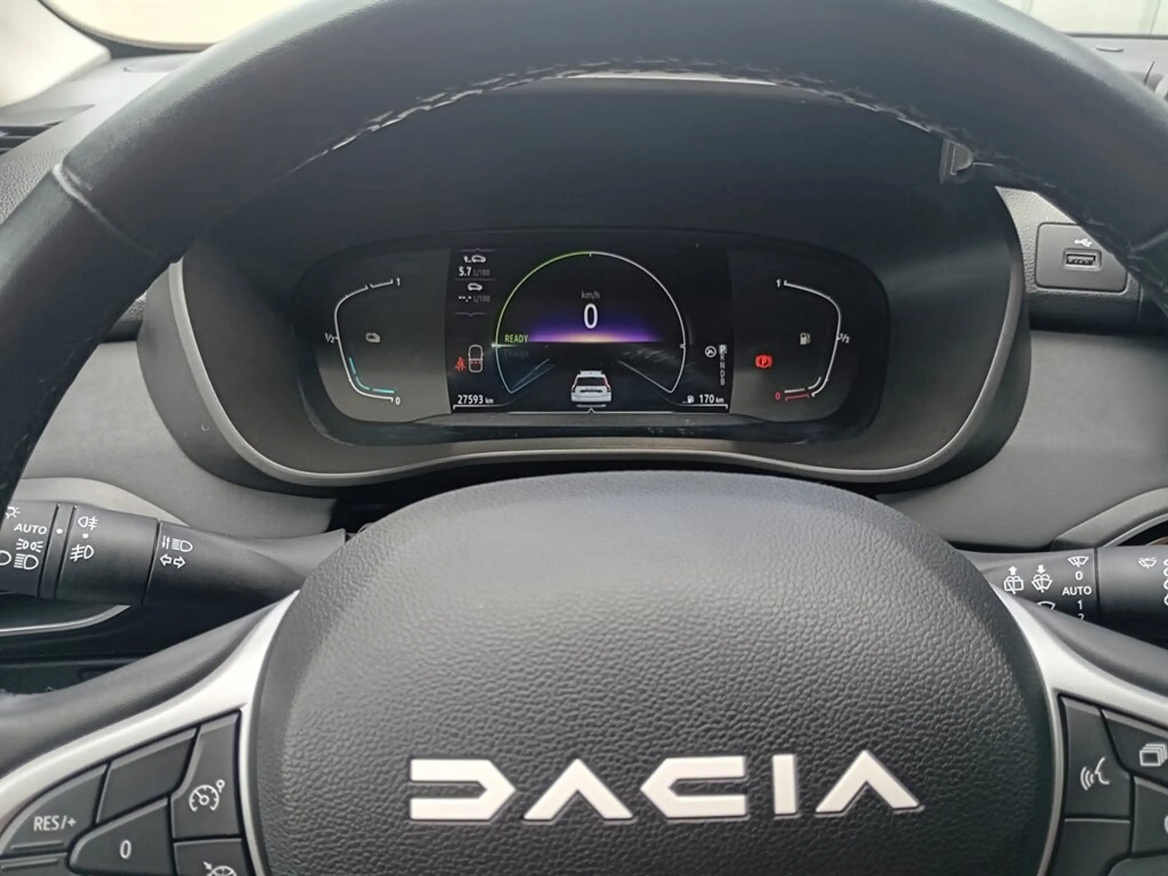 Dacia Jogger Extreme Hybrid 140 5-sitzig — photo 7