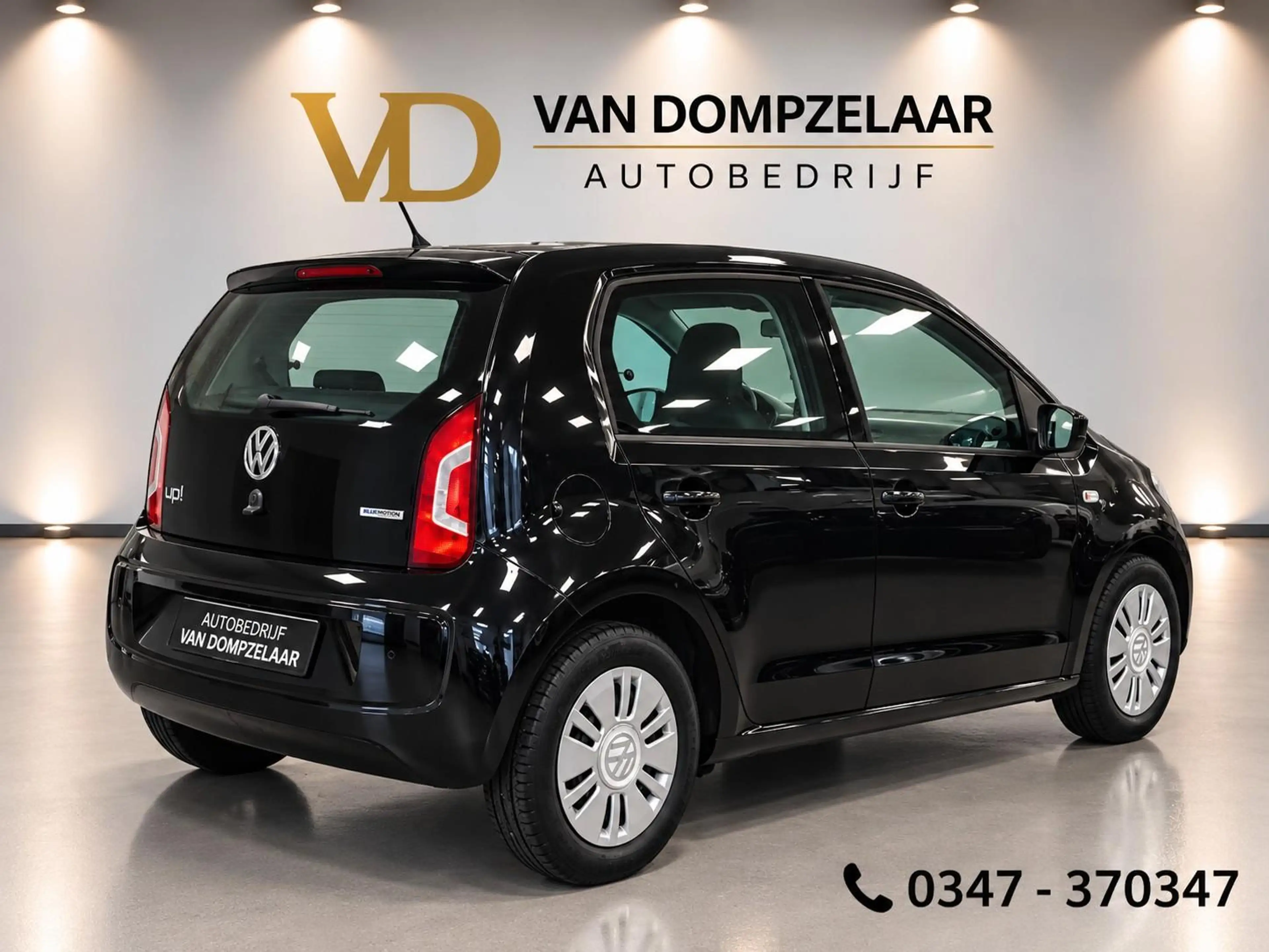 Volkswagen up! 1.0 move up! BlueMotion NAVI / AIRCO / 5-DEURS / — photo 3